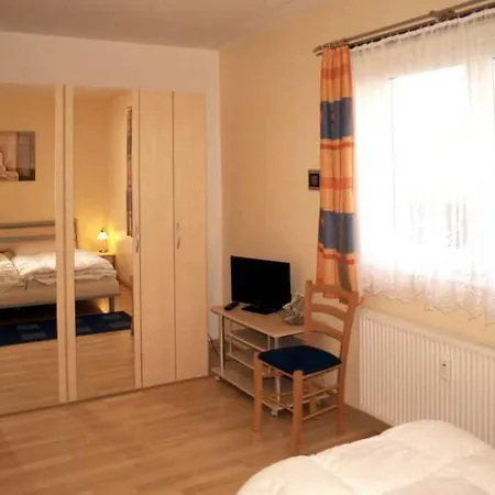 Scholz Apartment Kuehlungsborn
